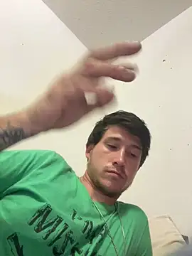 AlecurClit чат на живо