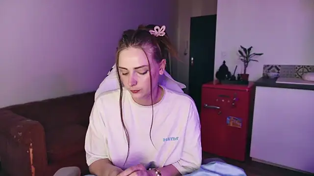 Celeste_Off élő chatszobája