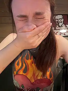 Dina_Tease 即時聊天室