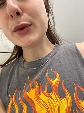 Dina_Tease 现场聊天室