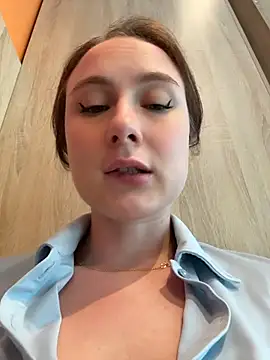 Živá chatovací místnost Dina_Tease