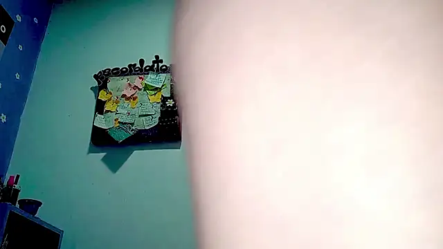 Pokój czatu na żywo – PetiteIvoryQueen19