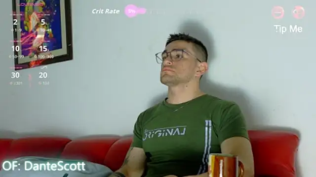 Sexy_Alejandro_'s Live Chat Room