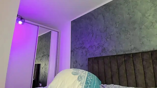 JasmineDreams' Live Chat Room