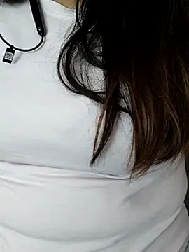 Sala de chat ao vivo de QueenHaryanaa