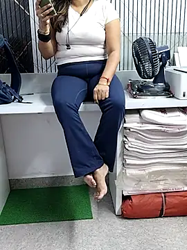 QueenHaryanaa – live chatrum