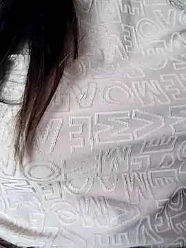 חדר צ'אט בשידור חי של QueenHaryanaa