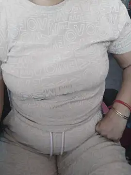 QueenHaryanaa live-chat rom