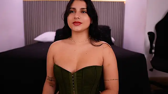 Luu_Princess – Naživo chatovacia miestnosť