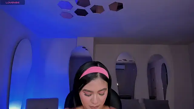 غرفة دردشة GabriellaLee المباشرة