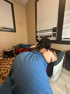 Tillymarie 실시간 채팅방