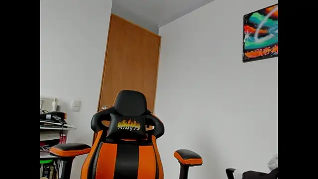 חדר צ'אט בשידור חי של Litlle_Winnie