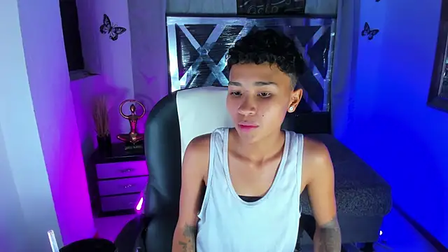 nova_sex01's Live Chat Room