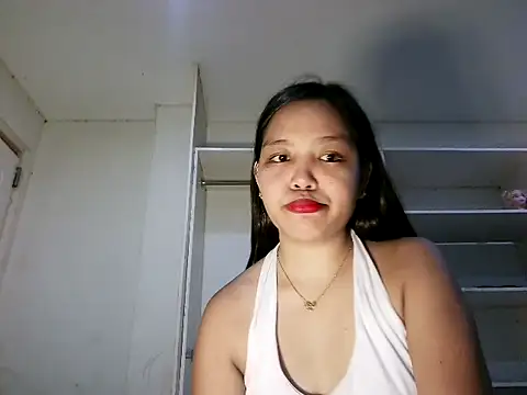 Živá chatovací místnost prettythalia