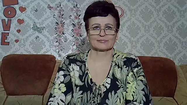 PaulaGolden's Live Chat Room