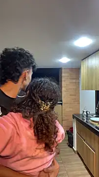 חדר צ'אט בשידור חי של Sarabubbie