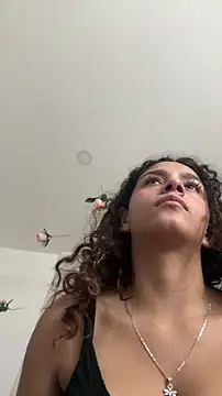 Sala de chat en directo de Sarabubbie