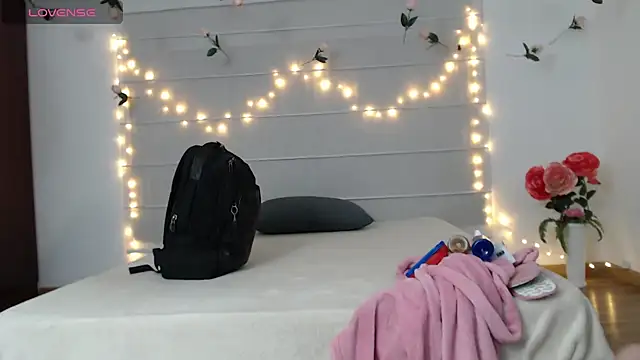Sarabubbie Live chatroom