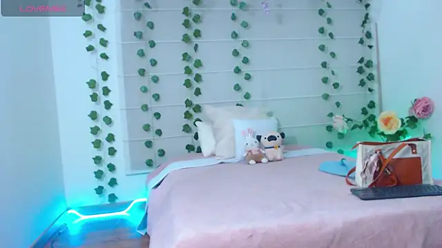 Živá chatovací místnost Sarabubbie