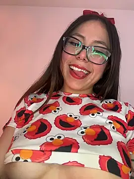 sarawiliamx's Live Chat Room