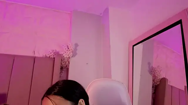 ห้องแชทสดของ MollyBigBoobs12