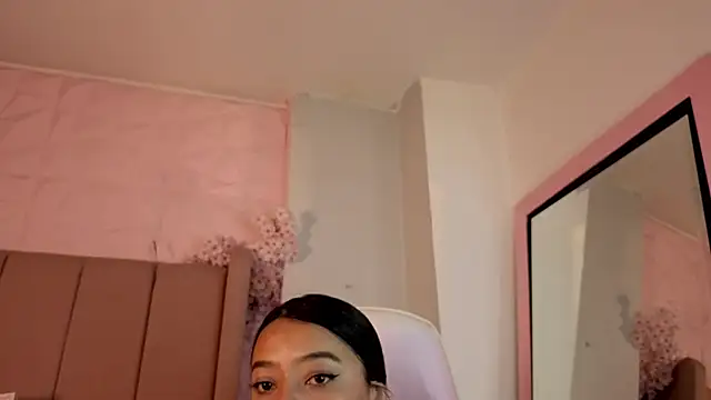 MollyBigBoobs12 – live chatrum