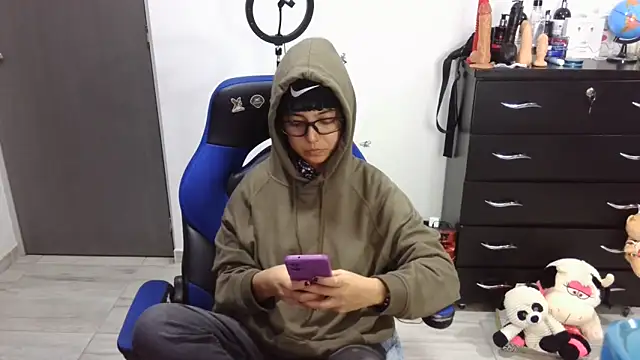 thomascooper7 실시간 채팅방