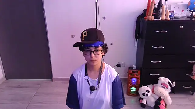 חדר צ'אט בשידור חי של thomascooper7