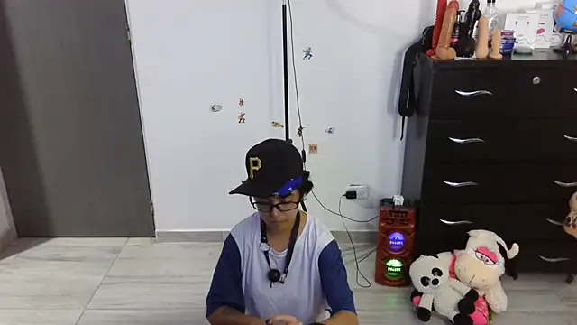 Phòng Chat Trực Tiếp thomascooper7