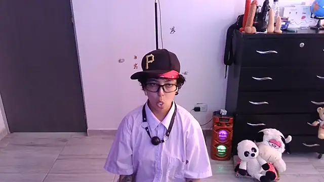 Živá chatovací místnost thomascooper7