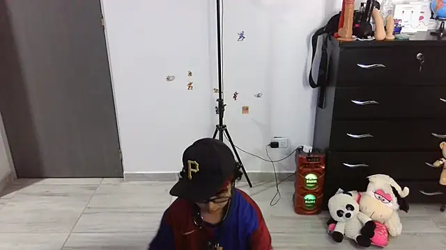 thomascooper7のライブチャットルーム