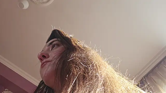 AlejandraDelaney: онлайн-чат