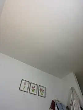 isabella__naugthy Adlı Modelin Canlı Sohbet Odası