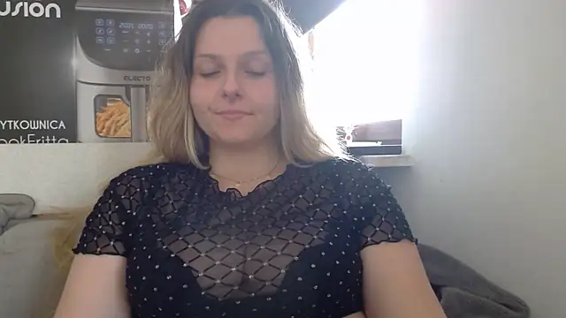 BritneySensual Adlı Modelin Canlı Sohbet Odası