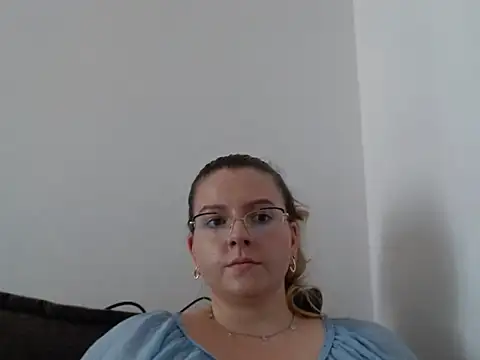 BritneySensual live-chat rom