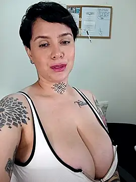 غرفة دردشة KatInk المباشرة