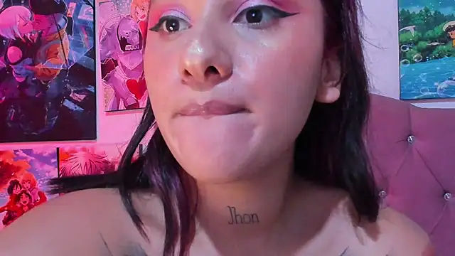 Mila_nixon02のライブチャットルーム