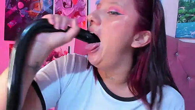 Sala de chat en directo de Mila_nixon02