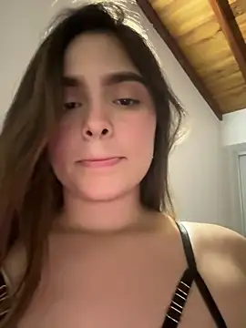 חדר צ'אט בשידור חי של Sarasweet_sex
