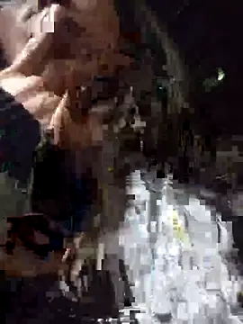 Sala de chat en directo de Sahana_Ashiika