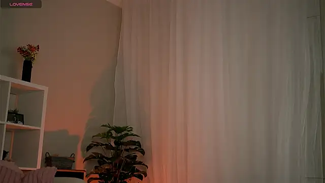 CataleyaKirk Cameră chat live