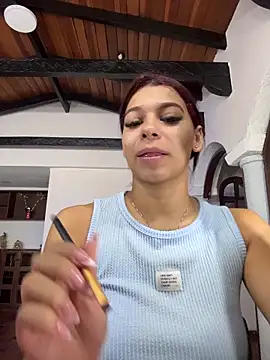 TiaraRosse Live Chatrum