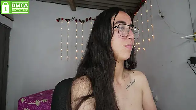Maylin_brown Adlı Modelin Canlı Sohbet Odası