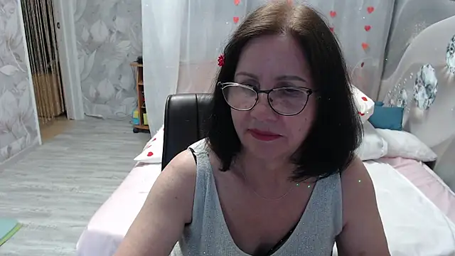 חדר צ'אט בשידור חי של OlgaHottie