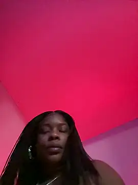 Rainfallzzxx's Live Chat Room