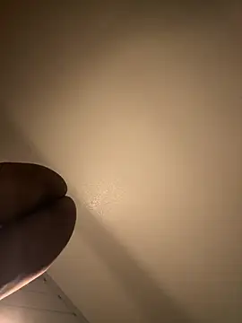 Živá chatovací místnost Rainfallzzxx
