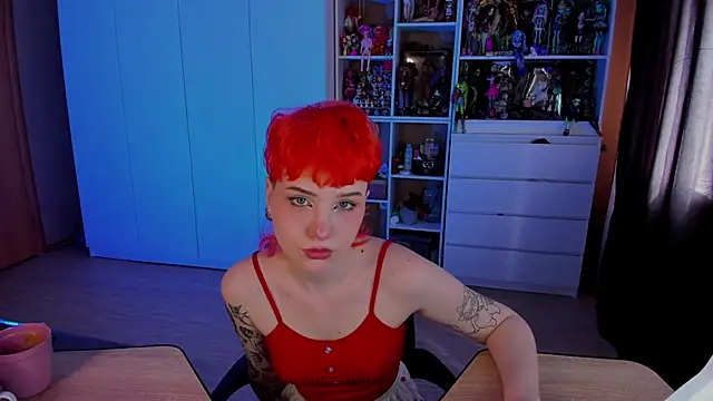 Sala de chat en directo de School_Love