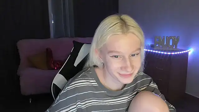 EnigmaSee – Naživo XXX chat