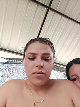 Sala de chat ao vivo de Mommy-Hot