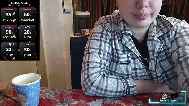 Cora_Maro чат на живо